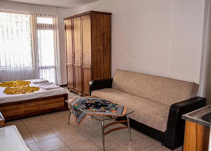 Guest house Marinovi